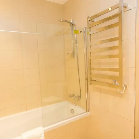 L168 Cabopino Marbella