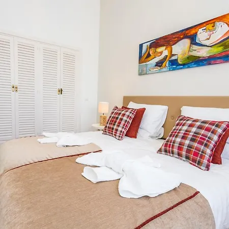 L168 Cabopino Apartment