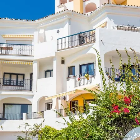 L168 Cabopino * Marbella