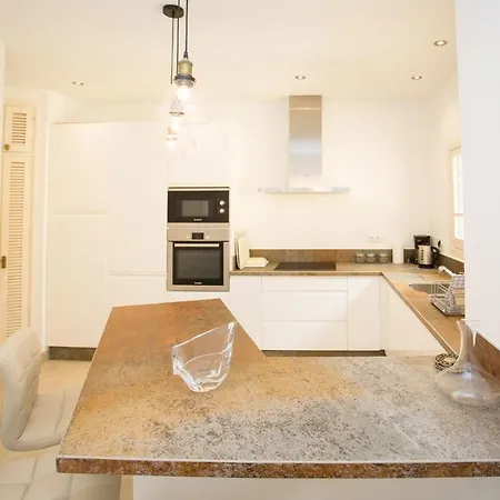 L168 Cabopino * Marbella