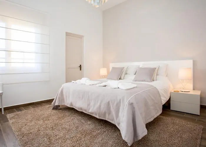 L168 Cabopino Marbella
