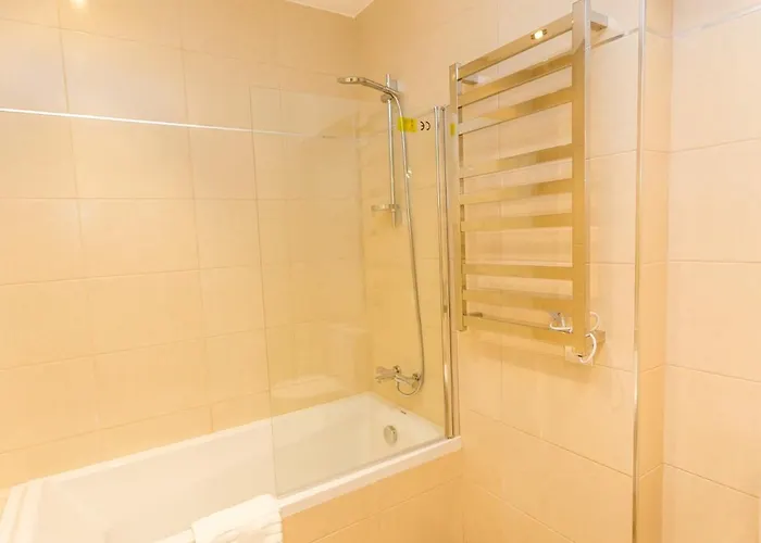 L168 Cabopino Marbella