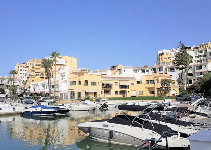 L168 Cabopino Апартаменты Марбелья